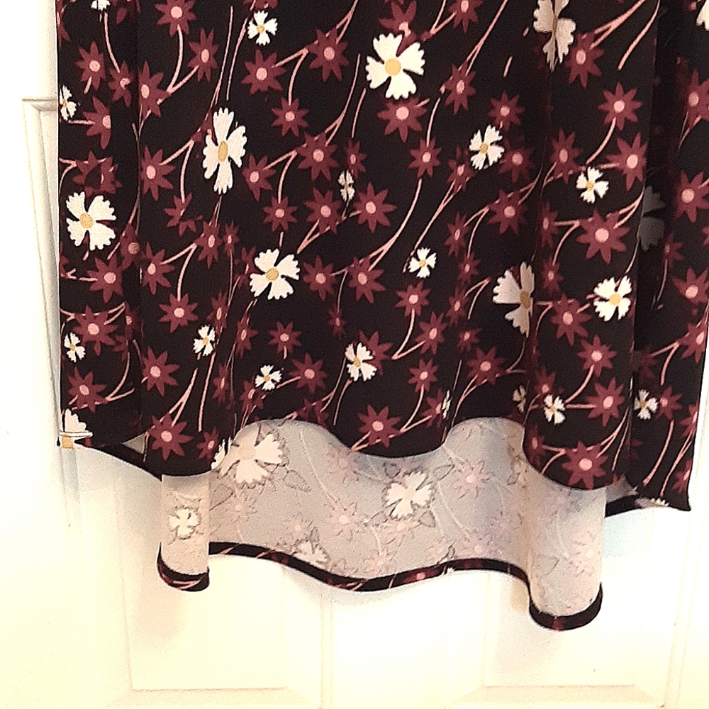 NWOT - LULAROE CARLY DRESS - SIZE L - Picture 2 of 7